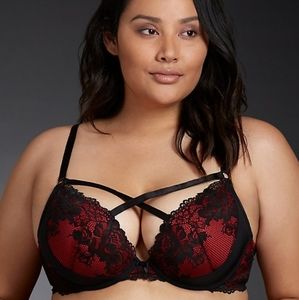 Torrid sexy Lace Red and black pushup bra 40D